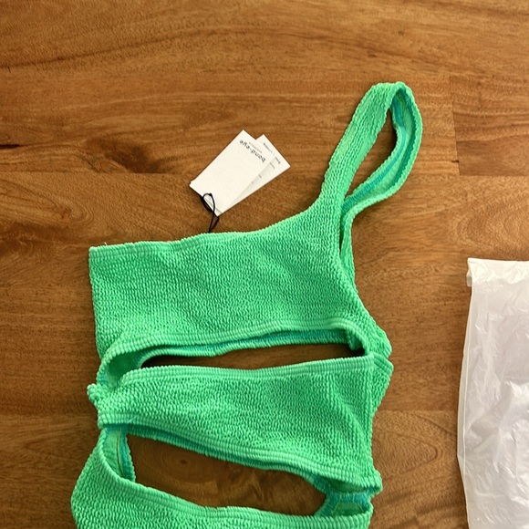 bond-eye Australia Rico One Piece Swimsuit - Picture 6 of 12